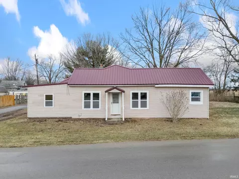 6765 N Talma Rd, Rochester, IN 46975