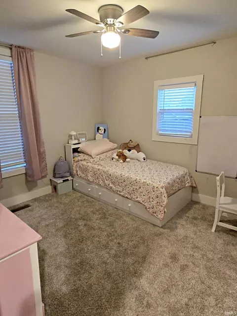 1209 E Walnut St, Washington, IN 47501 photo 11