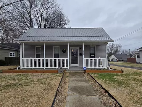 1209 E Walnut St, Washington, IN 47501 photo 1