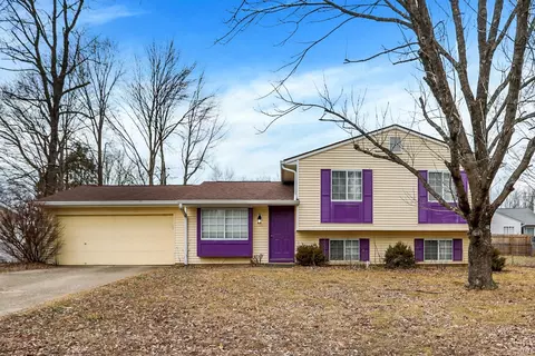 3838 W Woodhaven Dr, Bloomington, IN 47403