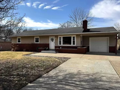 4750 N Happe Rd, Evansville, IN 47720