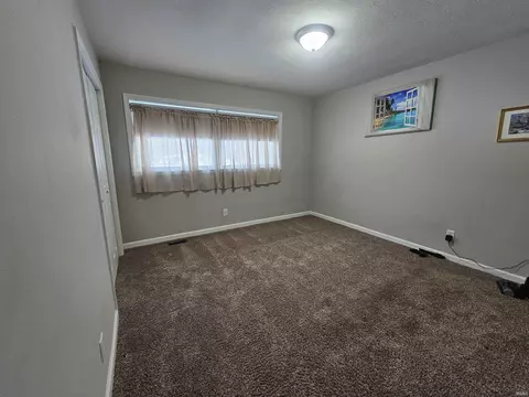 122 Pleasant View Dr, Mitchell, IN 47446 photo 18