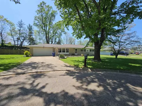 122 Pleasant View Dr, Mitchell, IN 47446 photo 1