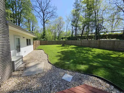 122 Pleasant View Dr, Mitchell, IN 47446 photo 3
