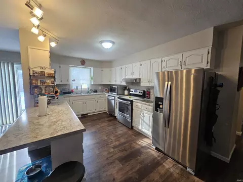 122 Pleasant View Dr, Mitchell, IN 47446 photo 11