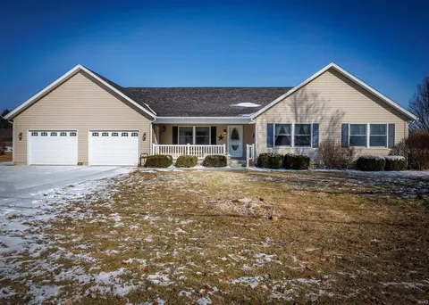 432 E Fourth St, Williamsport, IN 47993