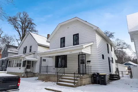 1806 Bayer Ave, Fort Wayne, IN 46805