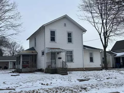423 W Summit St, Delphi, IN 46923 photo 1