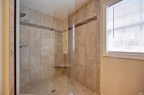 2770 E Creeks Edge Dr, Bloomington, IN 47401 photo 24
