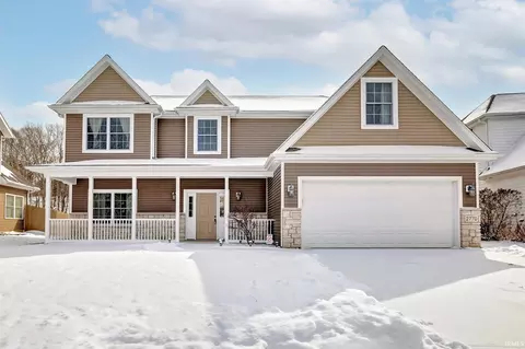 2770 E Creeks Edge Dr, Bloomington, IN 47401 photo 1