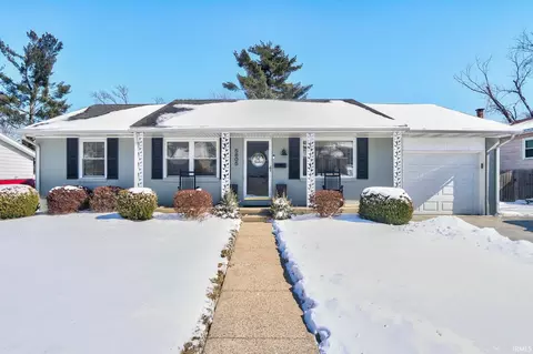 5805 Shelbourne Rd, Evansville, IN 47710