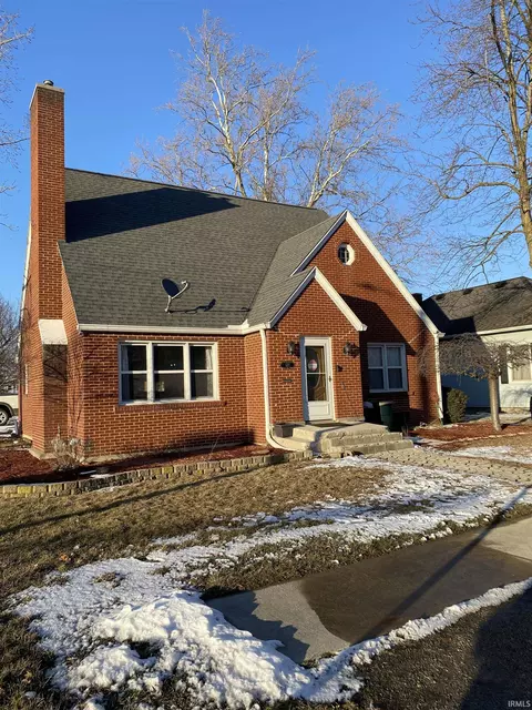 523 W Compromise St, Berne, IN 46711