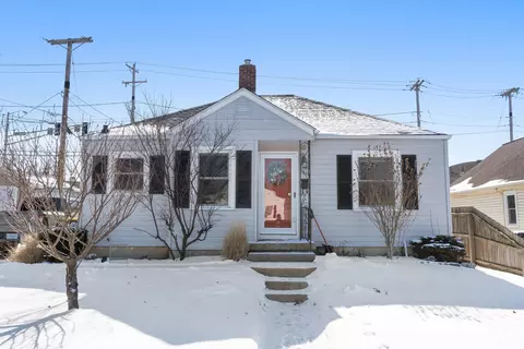 1614 Sprunger Ave, Fort Wayne, IN 46808