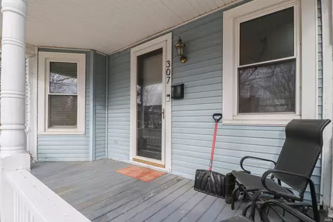 307 E Main St, Delphi, IN 46923 photo 4