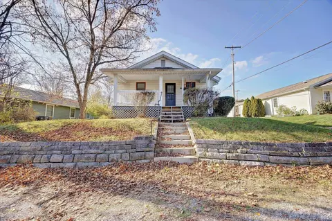 908 S Madison St, Bloomington, IN 47403