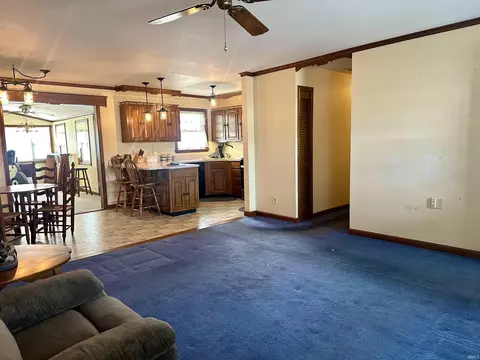 4913 Kickapoo Dr, Kokomo, IN 46902 photo 4