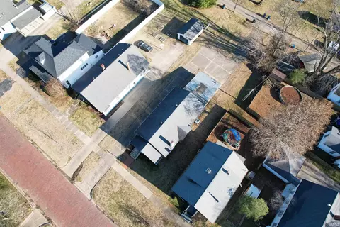 215 E 4th St, Mount Carmel, IL 62863 photo 29