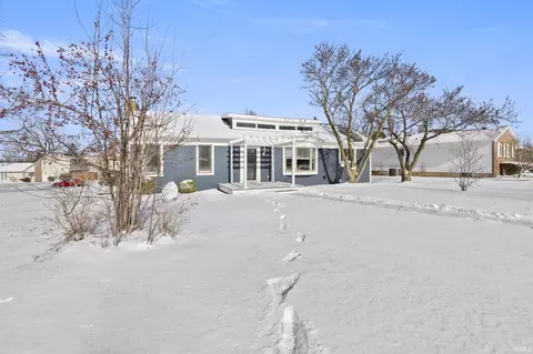 1726 Lough Nest, Fort Wayne, IN 46804