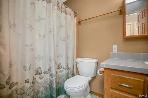 50737 Teall Rd, Bristol, IN 46507 photo 18