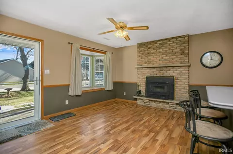 50737 Teall Rd, Bristol, IN 46507 photo 5