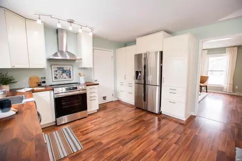 Kitchen - 3686 S Sowder Sq, Bloomington, IN 47401 photo 3 of 6
