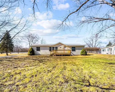 3099 N Georgia St, Kimmell, IN 46760