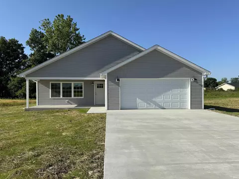 Exterior - 124 Blue Bird Ln, Mitchell, IN 47446 photo 1 of 6
