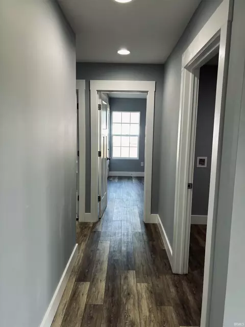 Entry Way - 124 Blue Bird Ln, Mitchell, IN 47446 photo 1 of 2