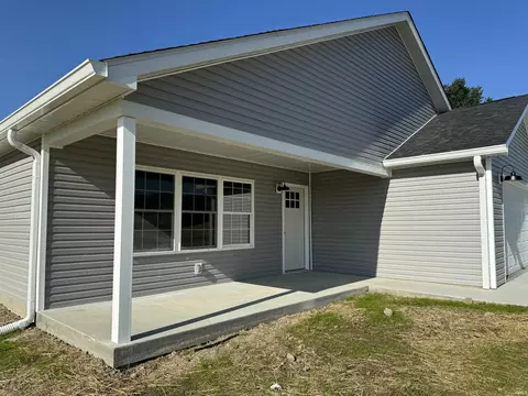 Exterior - 124 Blue Bird Ln, Mitchell, IN 47446 photo 3 of 6
