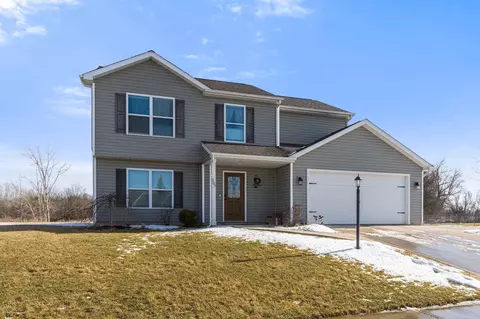 307 Prairie Ln, Fremont, IN 46737