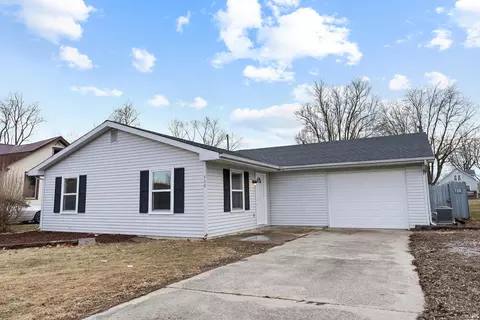 408 Monroe St, Monroeville, IN 46773