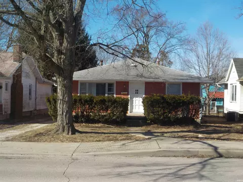 1308 S Henderson St, Bloomington, IN 47401