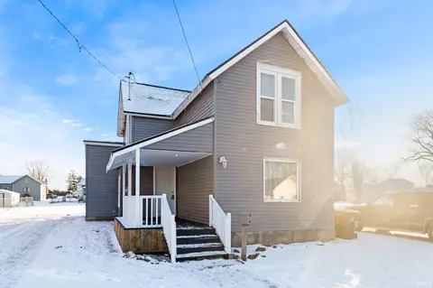 126 W Cherry St, Butler, IN 46721 photo 3
