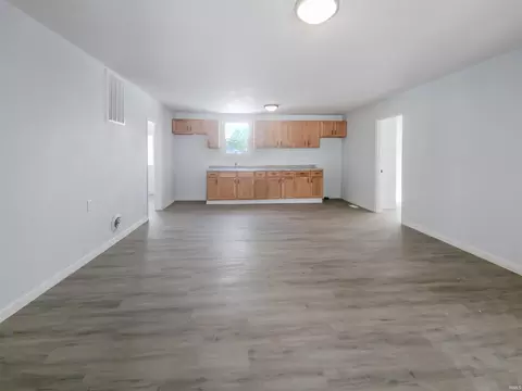 250 N Walnut St, Lyons, IN 47443 photo 5