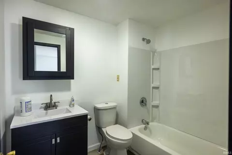 129 W Oak St, Dunkirk, IN 47336 photo 14