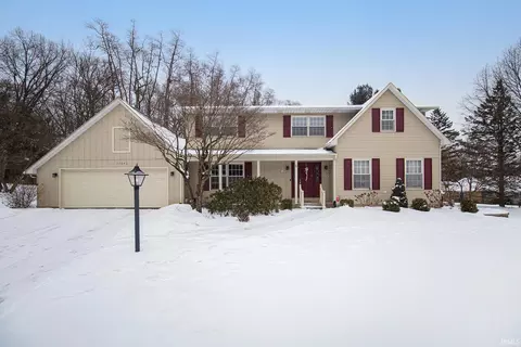 17642 Parrish Ct, South Bend, IN 46635