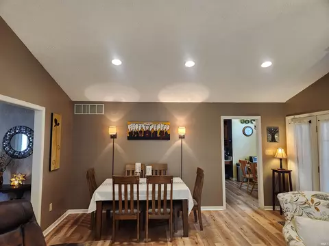 Dining - 2270 E Cape Cod Rd, Bloomington, IN 47401 photo 1 of 2