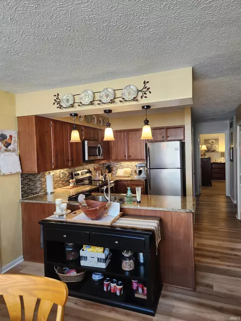 Kitchen - 2270 E Cape Cod Rd, Bloomington, IN 47401 photo 3 of 3