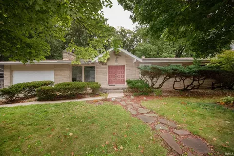 212 Pawnee Dr, West Lafayette, IN 47906