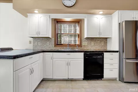 2740 E Brigs Bnd, Bloomington, IN 47401 photo 9