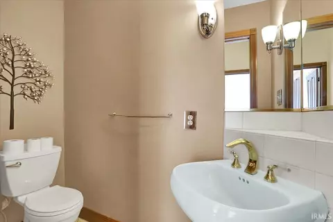 2740 E Brigs Bnd, Bloomington, IN 47401 photo 31