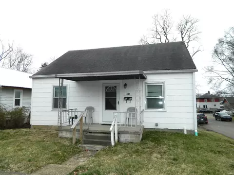 1402 S Washington St, Bloomington, IN 47401