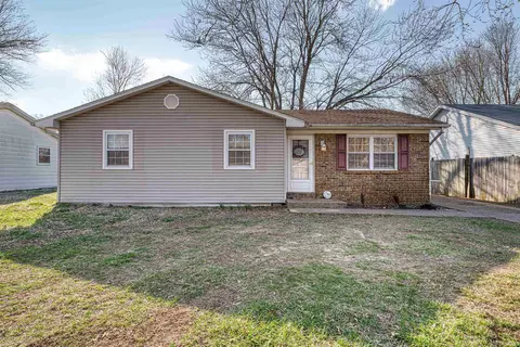 805 Audubon Dr, Evansville, IN 47715