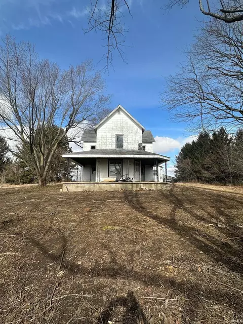 10176 E Cr 400 S, Frankfort, IN 46041