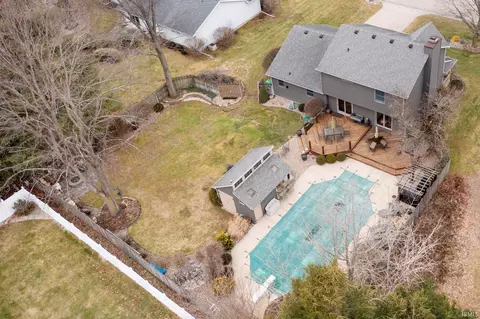 11684 Cross Cut Dr, Granger, IN 46530 photo 2