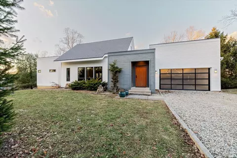 5767 E Kings Rd, Bloomington, IN 47408 photo 1