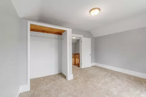 Bedroom - 401 S Lee St, Garrett, IN 46738 photo 6 of 6