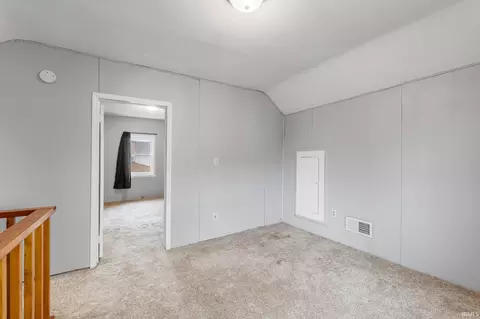 Bedroom - 401 S Lee St, Garrett, IN 46738 photo 1 of 6