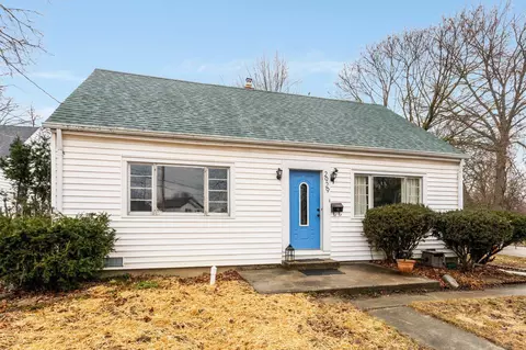 2929 Crescent Ave, Fort Wayne, IN 46805