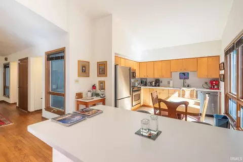 Kitchen - 6880 E Trailway Dr, Bloomington, IN 47408 photo 2 of 3